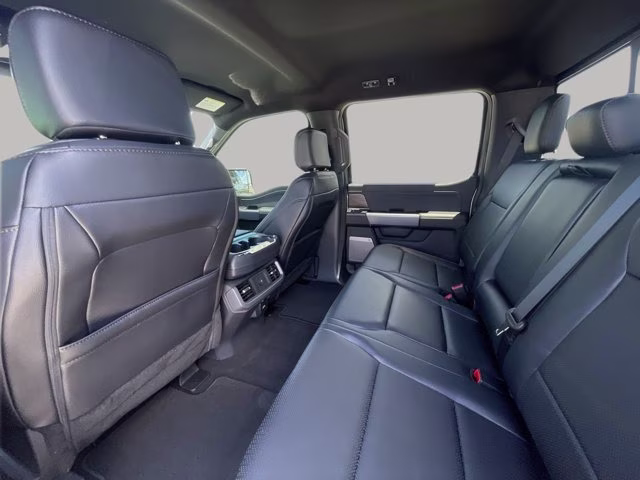 2026 Iconic Silver Metallic Ford F-150 LARIAT 4X4 Truck