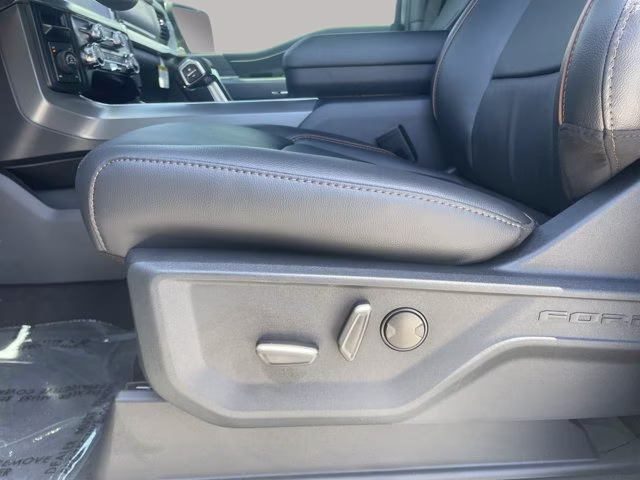 2026 Iconic Silver Metallic Ford F-150 LARIAT 4X4 Truck