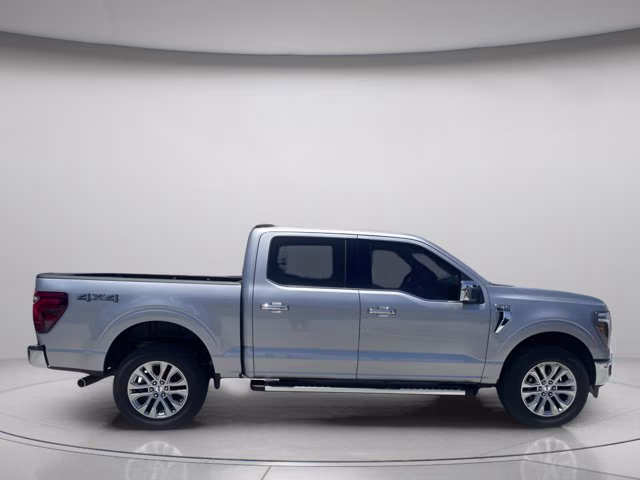 2026 Iconic Silver Metallic Ford F-150 LARIAT 4X4 Truck