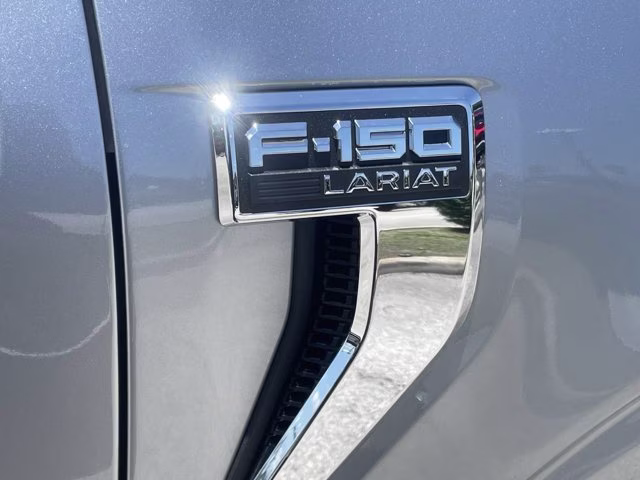 2026 Iconic Silver Metallic Ford F-150 LARIAT 4X4 Truck