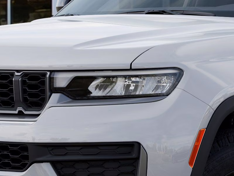 2026 Bright White Clearcoat Jeep Grand Cherokee L Laredo 4X4 SUV
