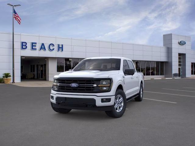 2026 Oxford White Ford F-150 XLT 4X4 Truck
