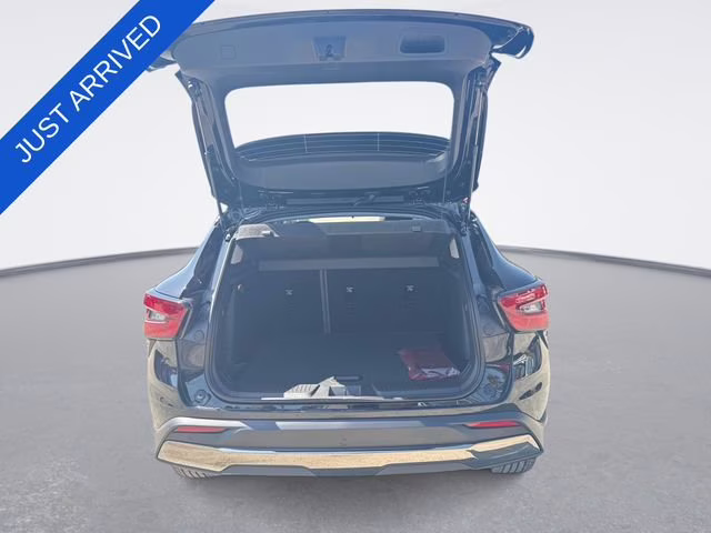 2026 Mosaic Black Metallic Chevrolet Trax ACTIV FWD SUV