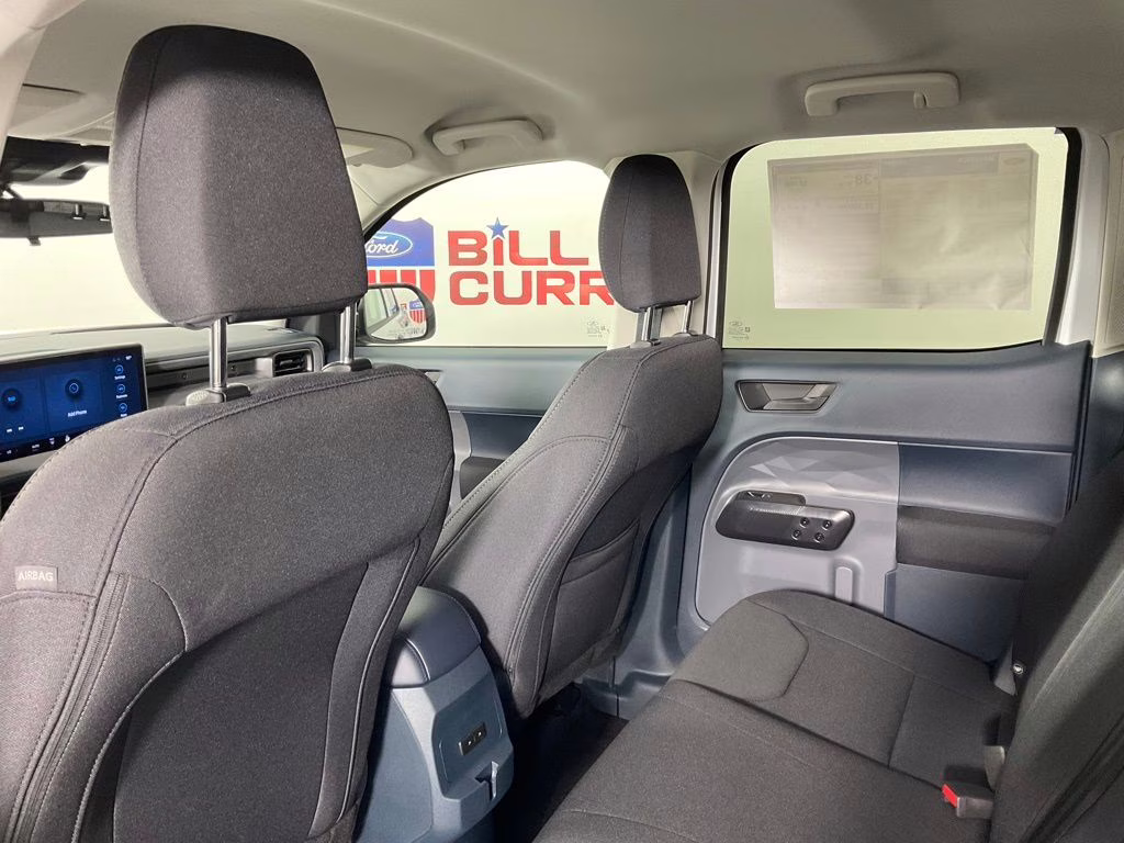 2026 Oxford White Ford Maverick XL FWD Truck