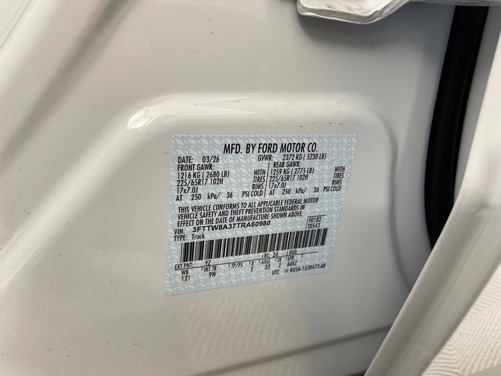 2026 Oxford White Ford Maverick XL FWD Truck