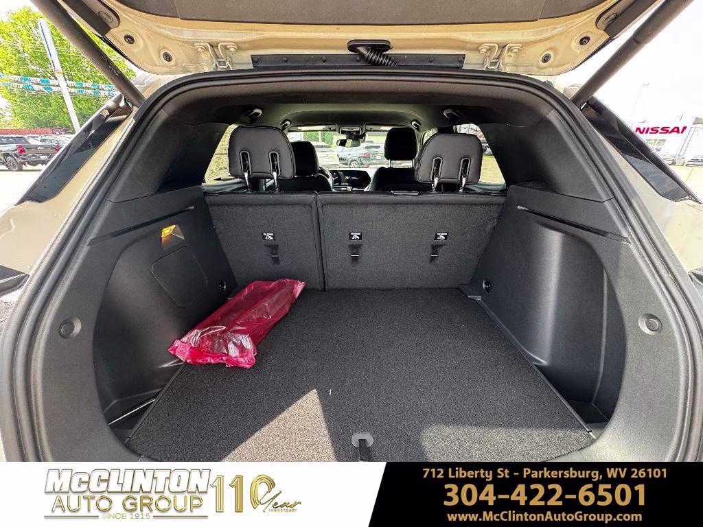 2026 White Sands Chevrolet Trailblazer ACTIV AWD SUV