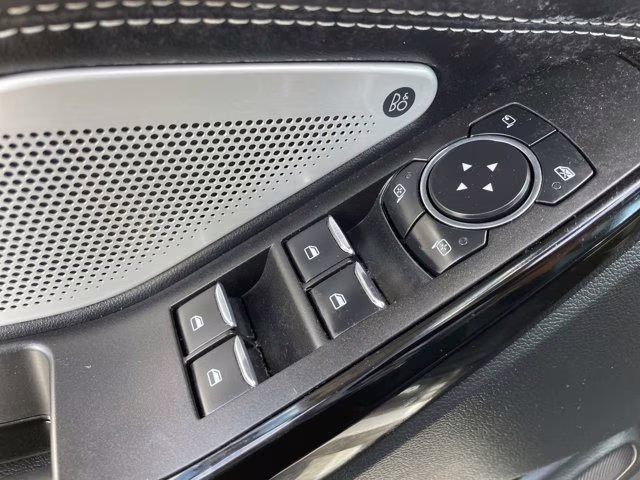 2023 White Metallic Ford Explorer ST 4X4 SUV