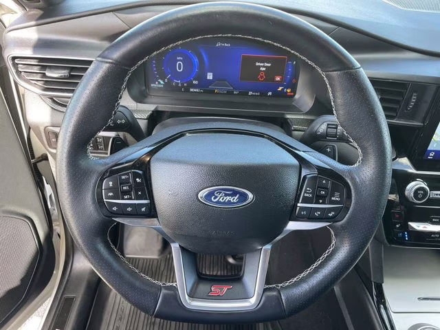 2023 White Metallic Ford Explorer ST 4X4 SUV