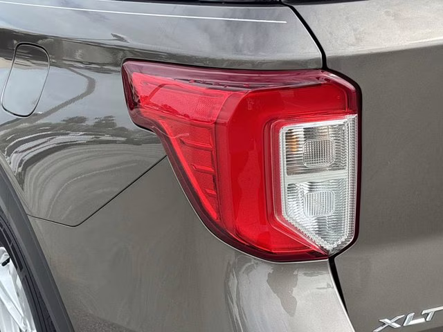 2021 Stone Gray Metallic Ford Explorer XLT RWD SUV