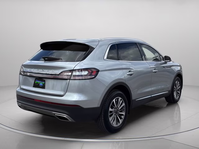 2022 Radiance Metallic Lincoln Nautilus Standard FWD SUV