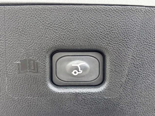 2022 Radiance Metallic Lincoln Nautilus Standard FWD SUV