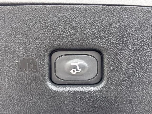 2022 Radiance Metallic Lincoln Nautilus Standard FWD SUV