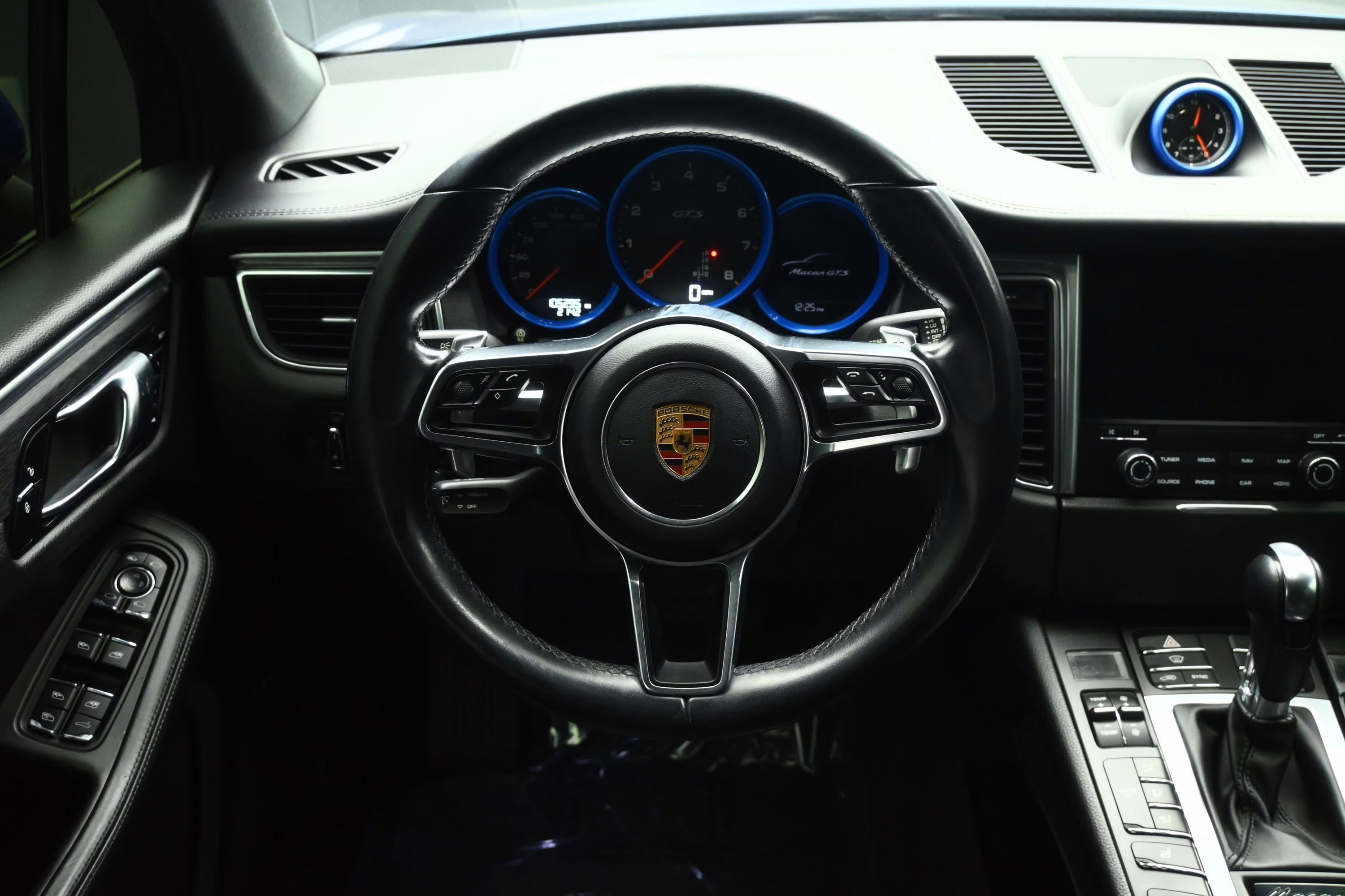 2018 Sapphire Blue Metallic Porsche Macan GTS AWD SUV