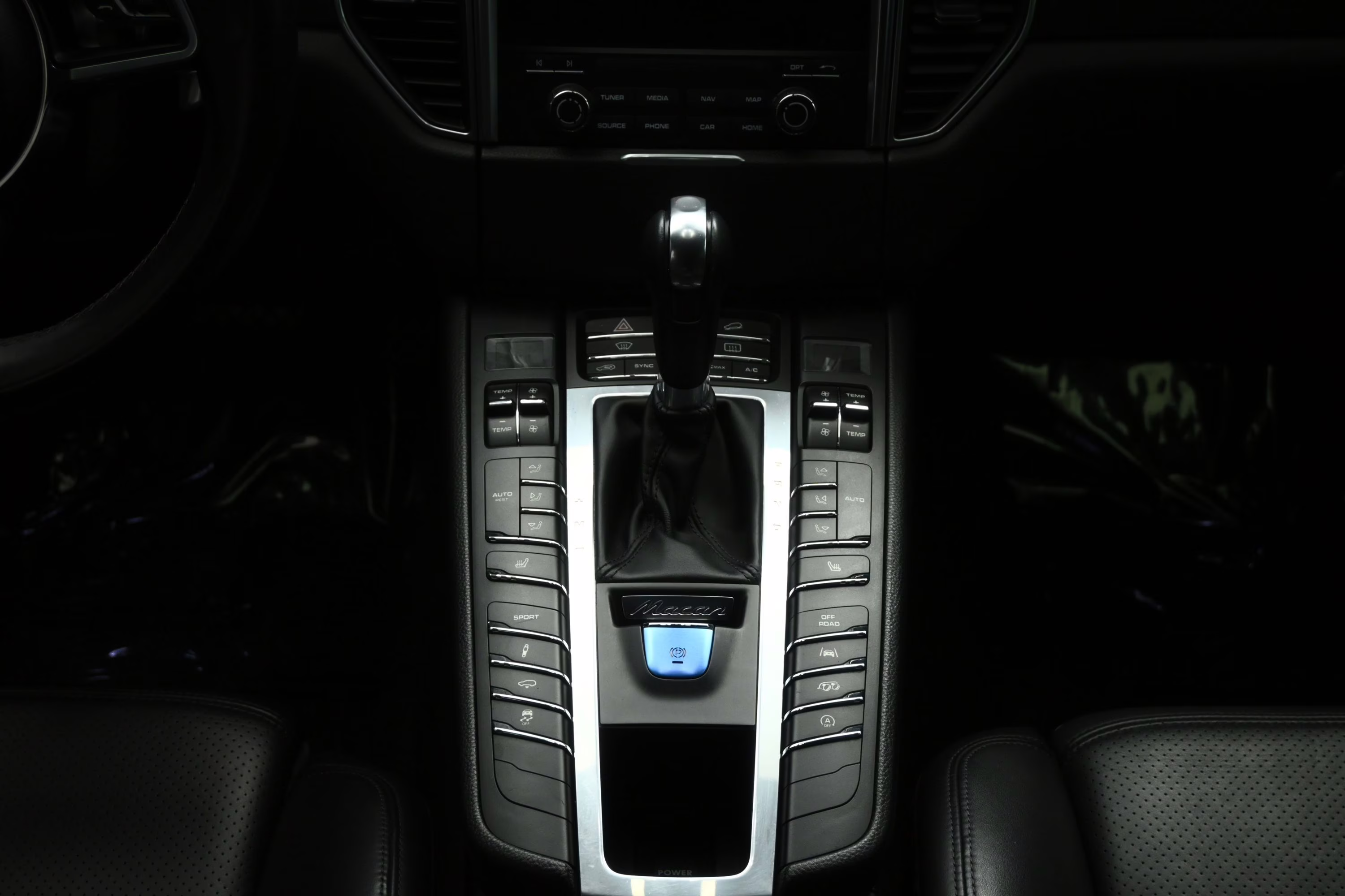 2018 Sapphire Blue Metallic Porsche Macan GTS AWD SUV