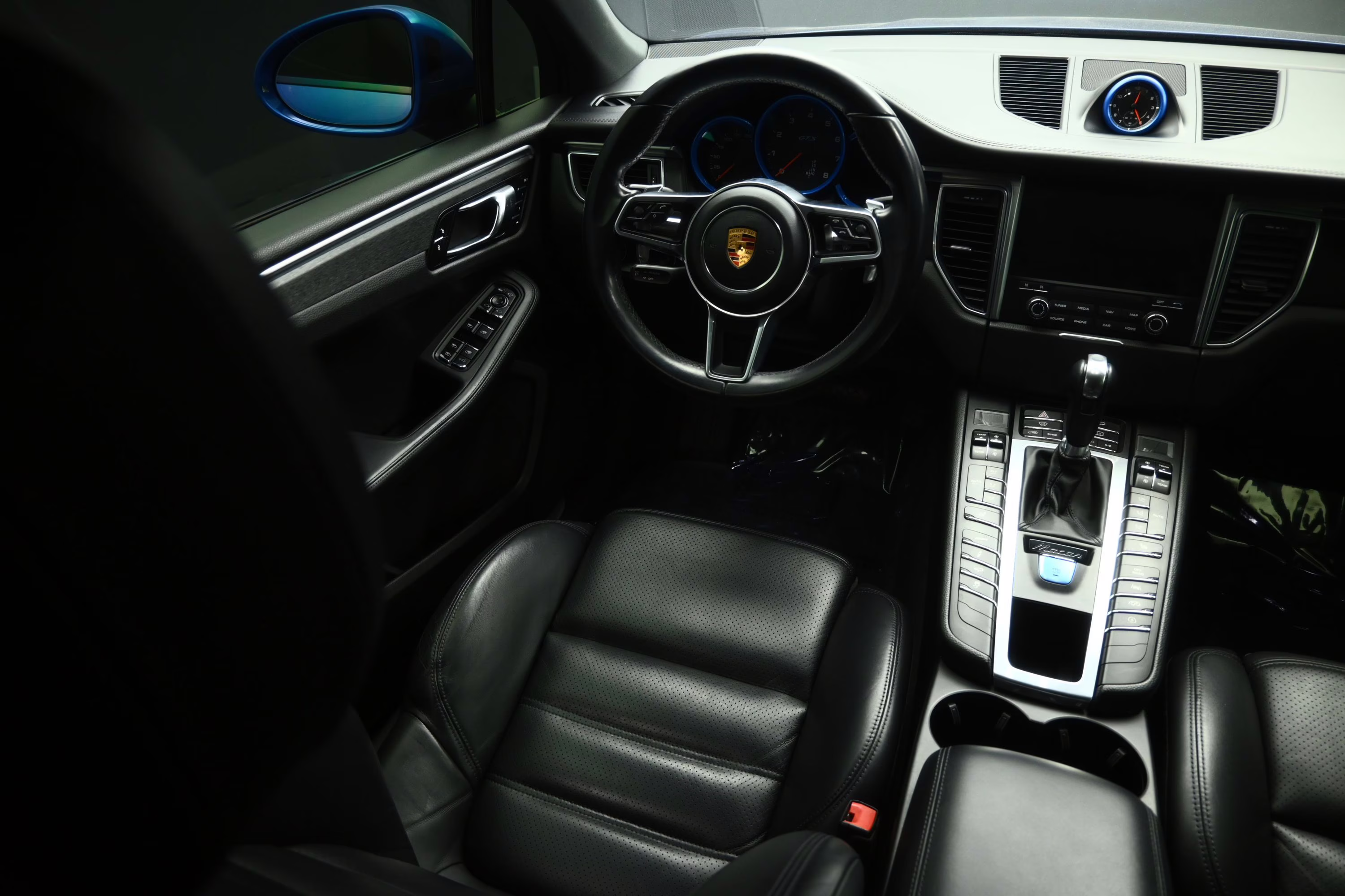 2018 Sapphire Blue Metallic Porsche Macan GTS AWD SUV