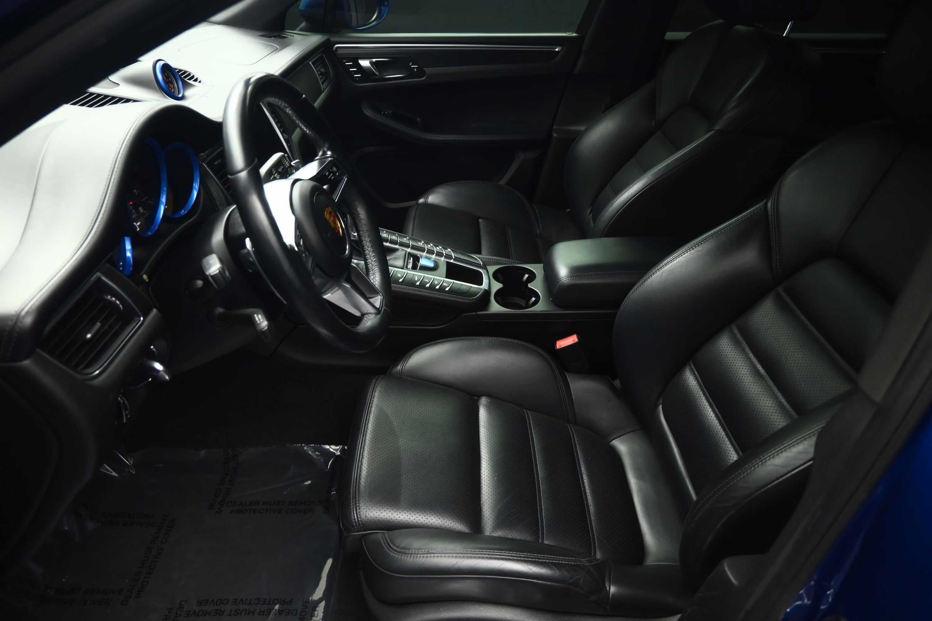 2018 Sapphire Blue Metallic Porsche Macan GTS AWD SUV