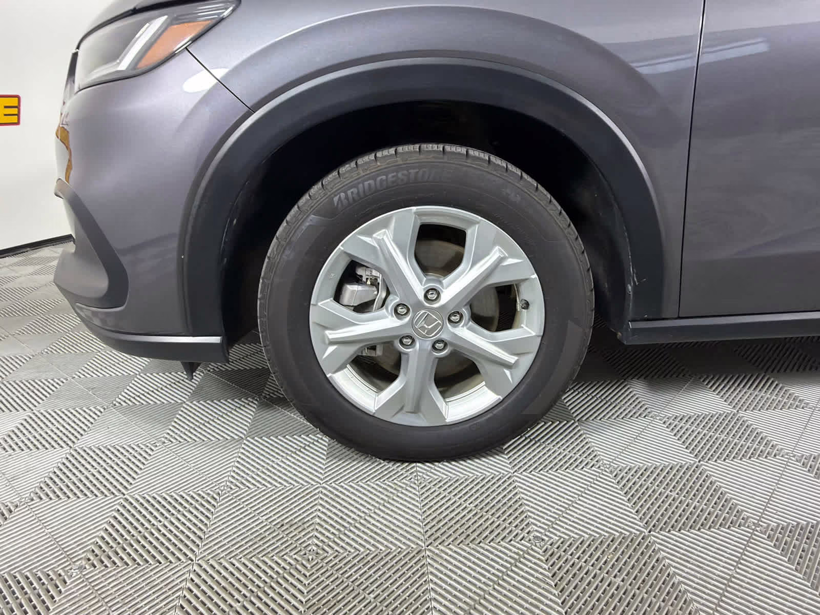 2023 Modern Steel Metallic Honda HR-V LX FWD SUV