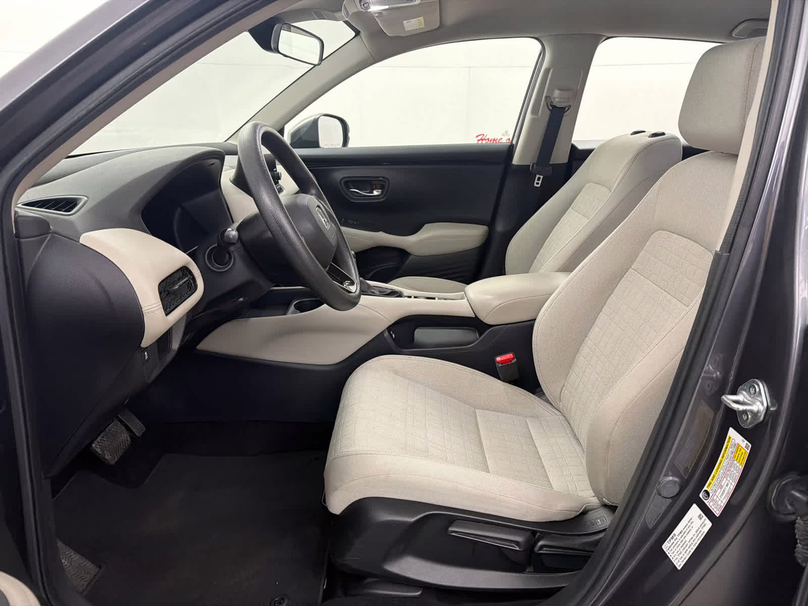 2023 Modern Steel Metallic Honda HR-V LX FWD SUV