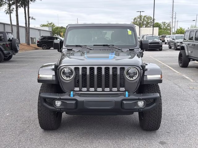 2023 Granite Crystal Metallic Clearcoat Jeep Wrangler 4xe Rubicon 4X4 Convertible