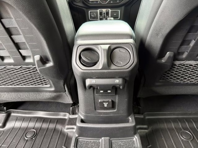 2023 Granite Crystal Metallic Clearcoat Jeep Wrangler 4xe Rubicon 4X4 Convertible