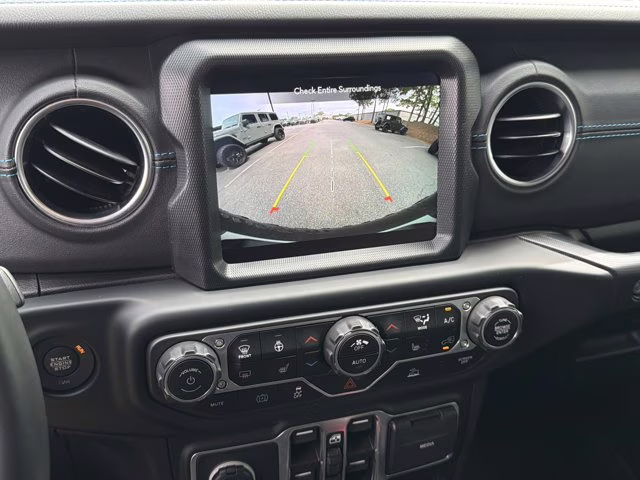 2023 Granite Crystal Metallic Clearcoat Jeep Wrangler 4xe Rubicon 4X4 Convertible