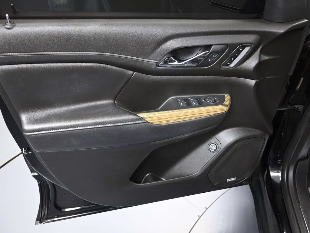 2019 Ebony Twilight Metallic GMC Acadia Denali AWD SUV