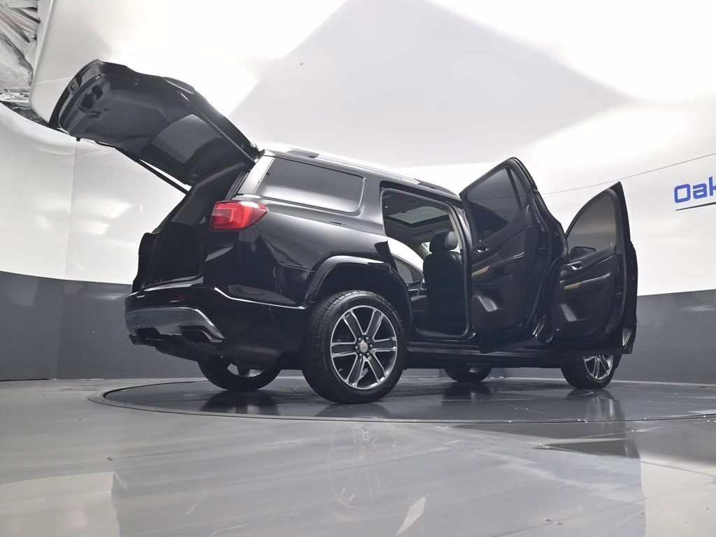 2019 Ebony Twilight Metallic GMC Acadia Denali AWD SUV