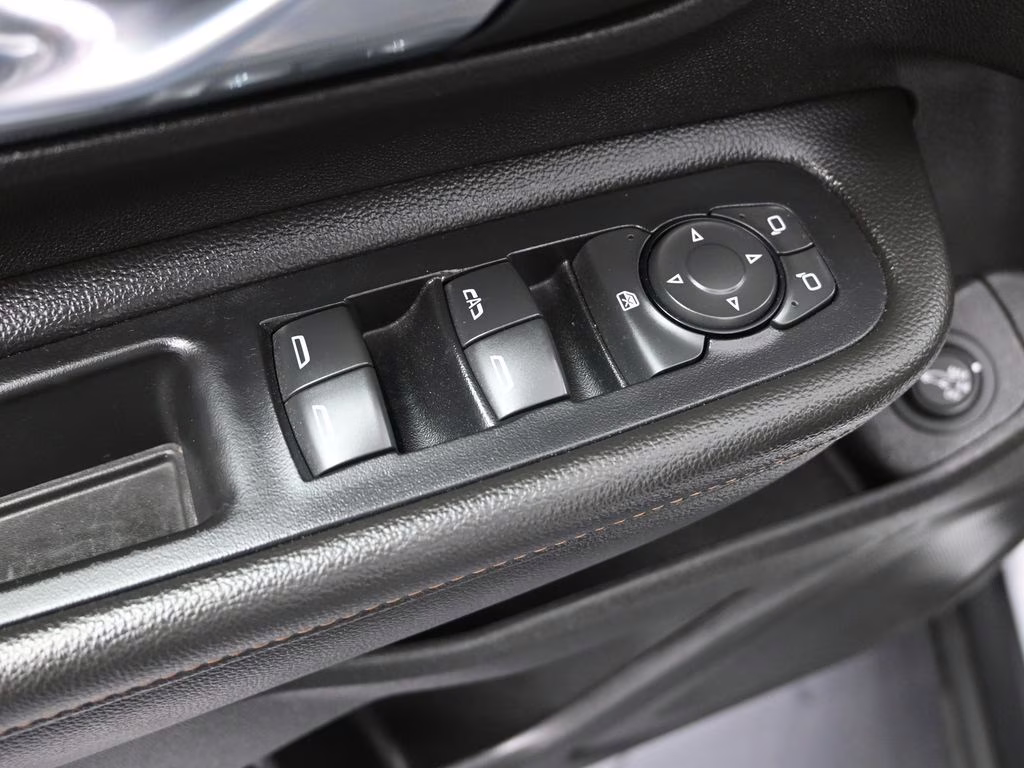 2020 Summit White GMC Terrain SLE FWD SUV