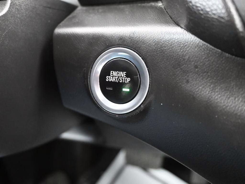 2020 Summit White GMC Terrain SLE FWD SUV