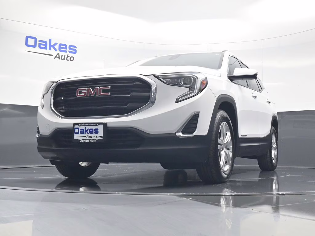 2020 Summit White GMC Terrain SLE FWD SUV