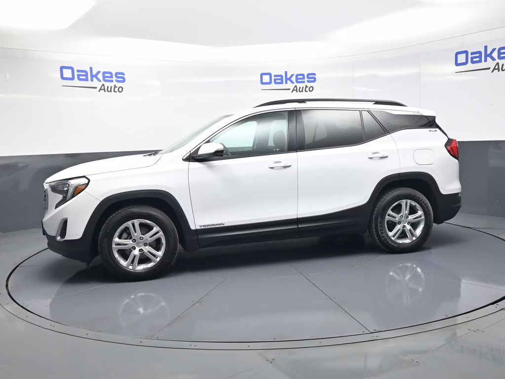 2020 Summit White GMC Terrain SLE FWD SUV