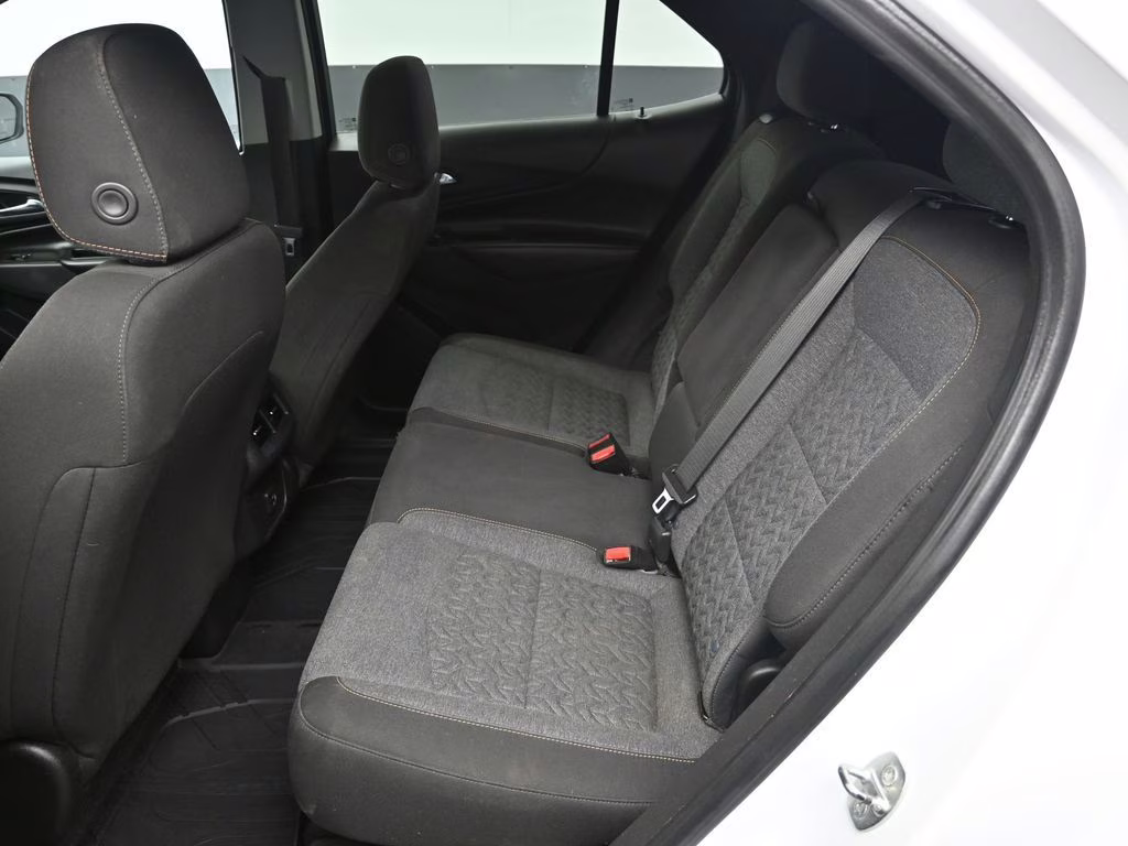 2022 Summit White Chevrolet Equinox LT FWD SUV