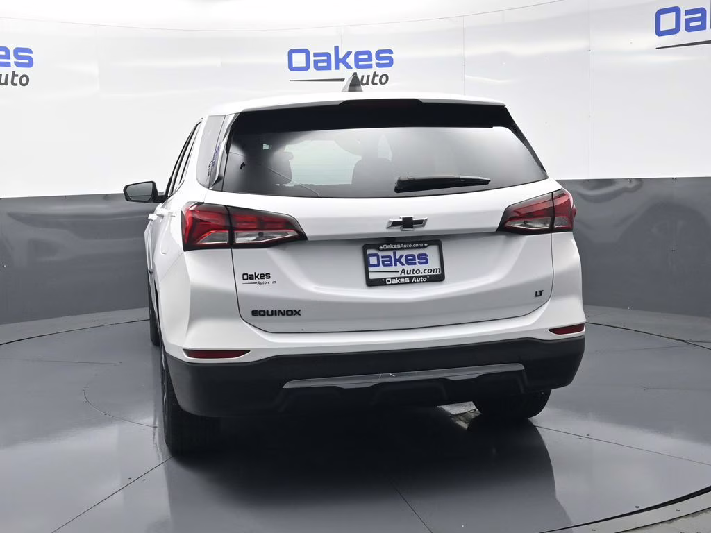 2022 Summit White Chevrolet Equinox LT FWD SUV