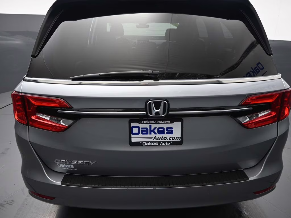 2021 Lunar Silver Metallic Honda Odyssey EX-L FWD Van