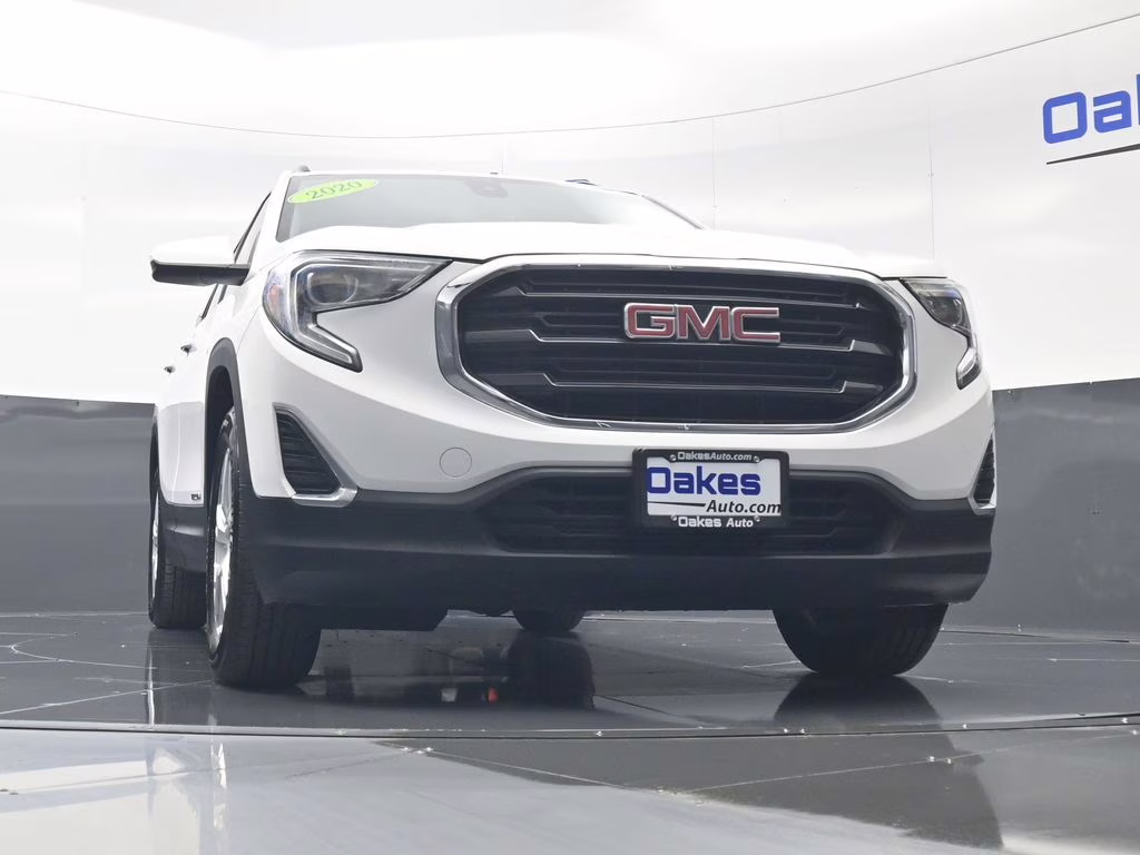 2020 Summit White GMC Terrain SLE FWD SUV