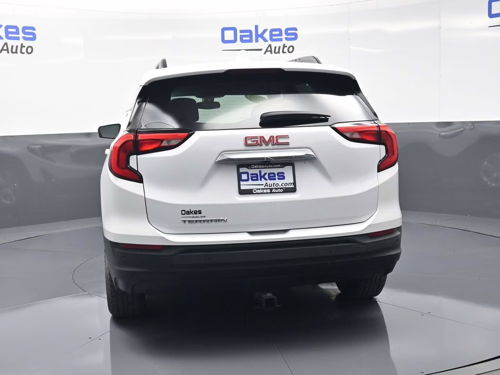 2020 Summit White GMC Terrain SLE FWD SUV