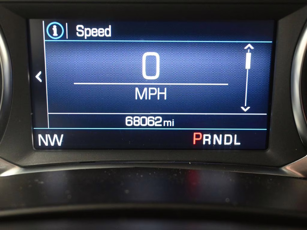 2022 Summit White Chevrolet Equinox LT FWD SUV