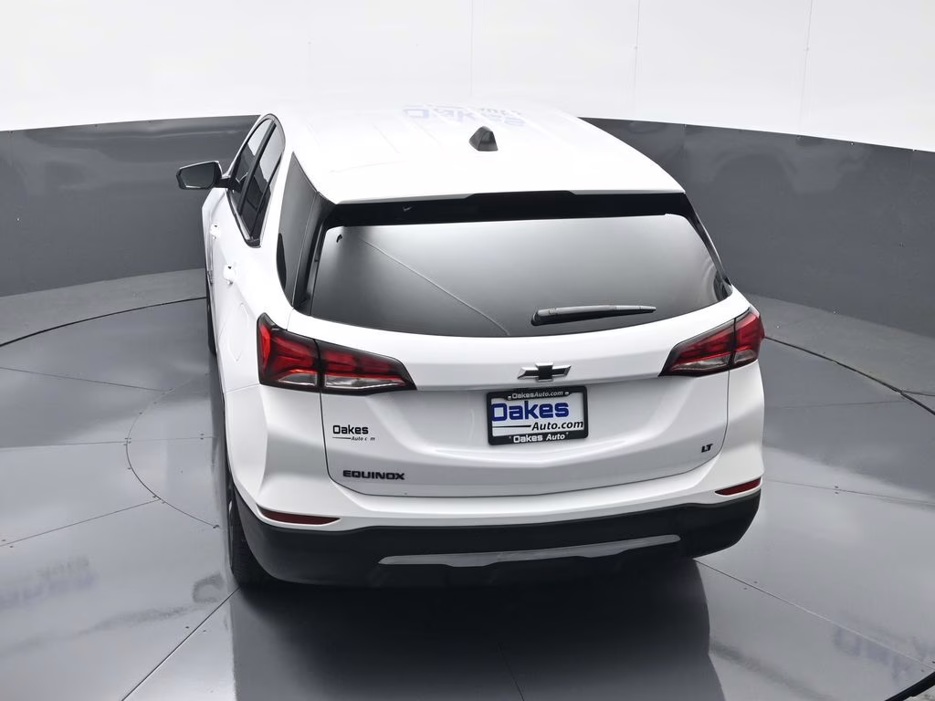 2022 Summit White Chevrolet Equinox LT FWD SUV