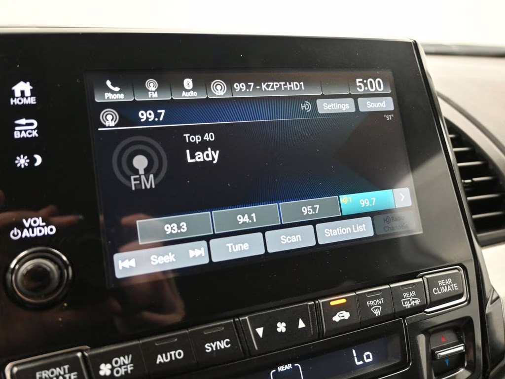 2021 Lunar Silver Metallic Honda Odyssey EX-L FWD Van