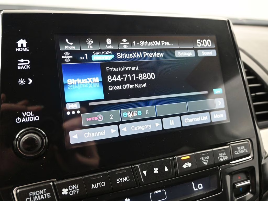 2021 Lunar Silver Metallic Honda Odyssey EX-L FWD Van