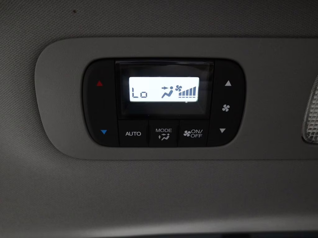 2021 Lunar Silver Metallic Honda Odyssey EX-L FWD Van