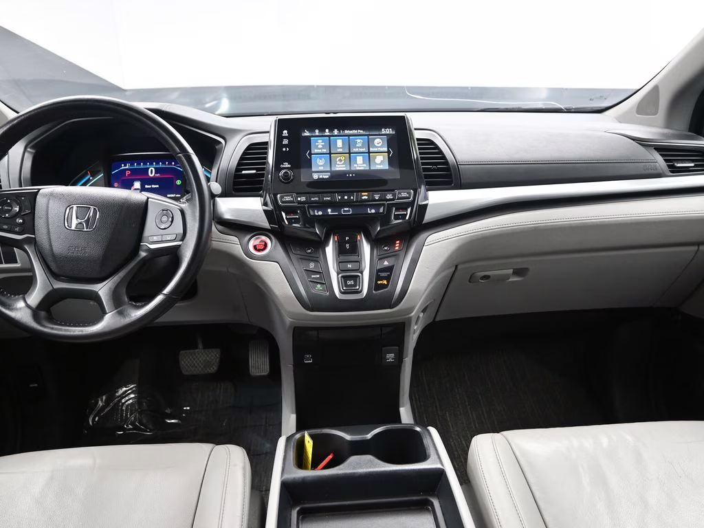 2021 Lunar Silver Metallic Honda Odyssey EX-L FWD Van