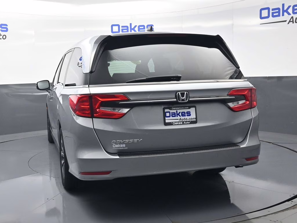 2021 Lunar Silver Metallic Honda Odyssey EX-L FWD Van