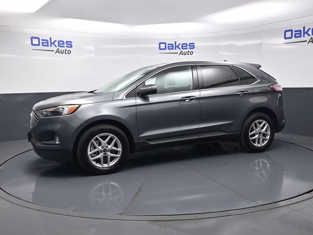 2024 Gray Metallic Ford Edge SEL AWD SUV
