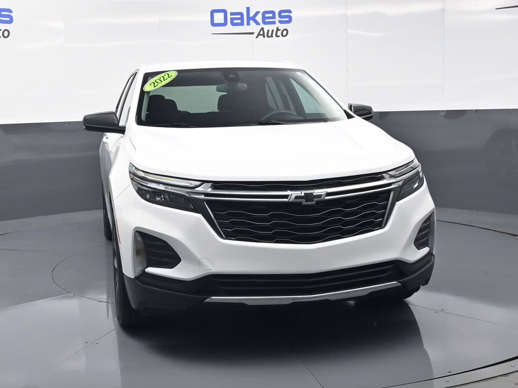 2022 Summit White Chevrolet Equinox LT FWD SUV