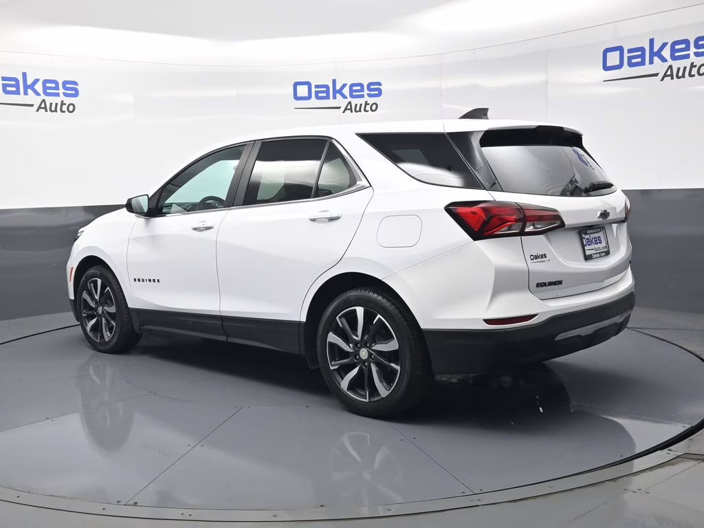2022 Summit White Chevrolet Equinox LT FWD SUV