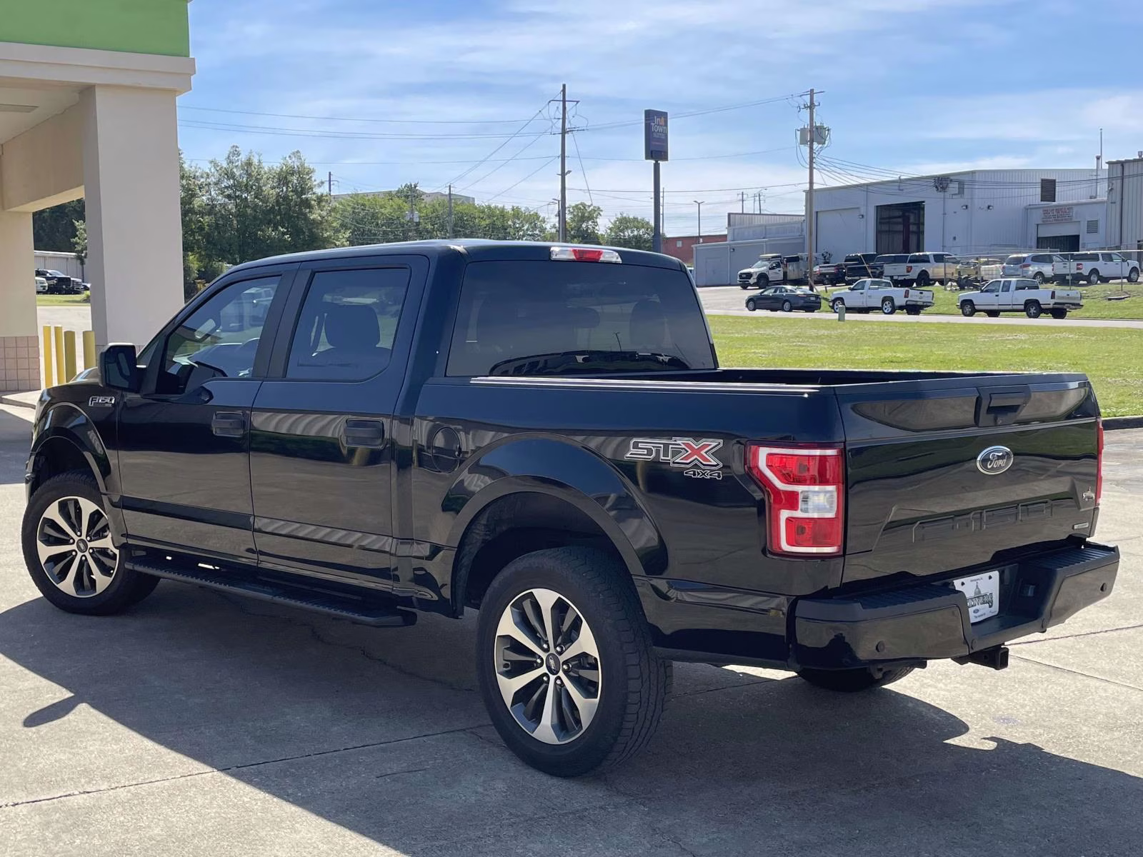 2019 Agate Black Metallic Ford F-150 XL 4X4 Truck