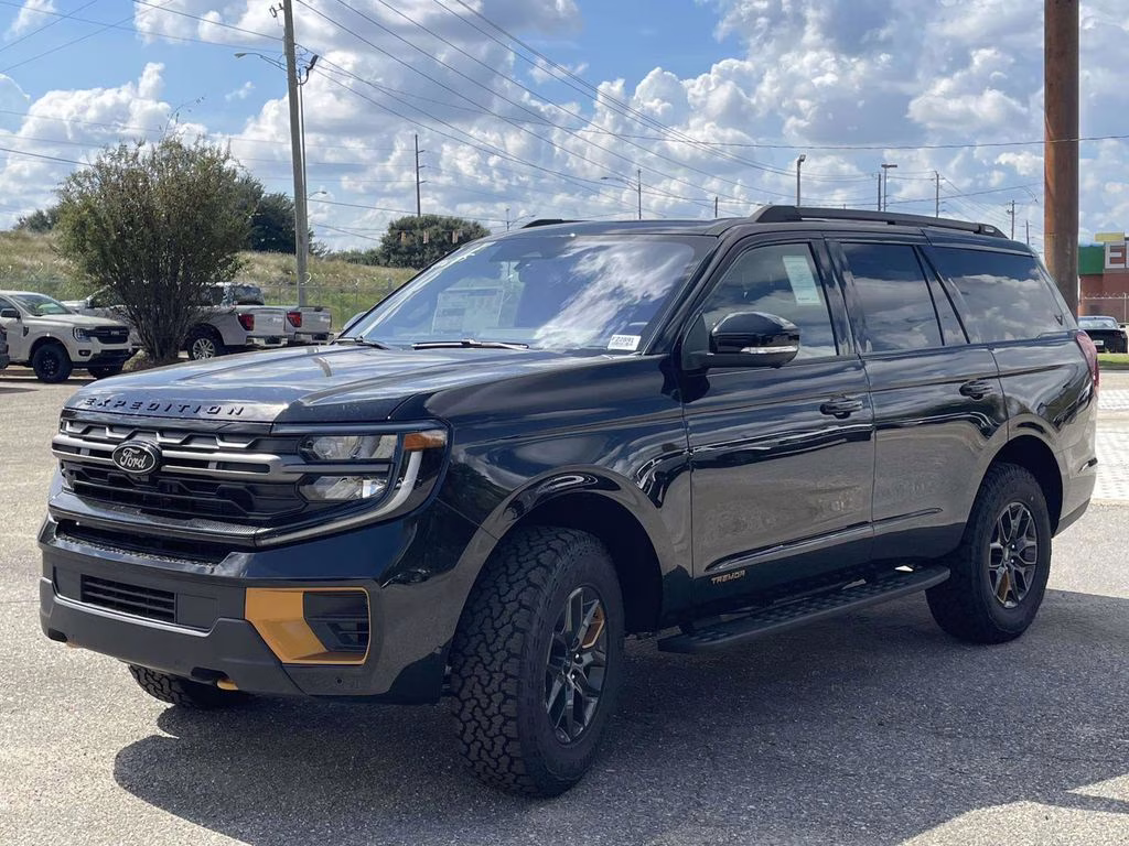 2026 Agate Black Metallic Ford Expedition Tremor 4X4 SUV