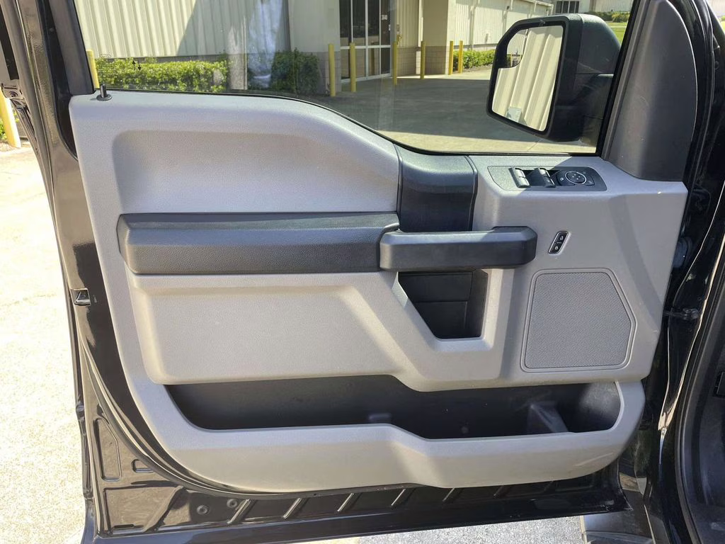 2019 Agate Black Metallic Ford F-150 XL 4X4 Truck