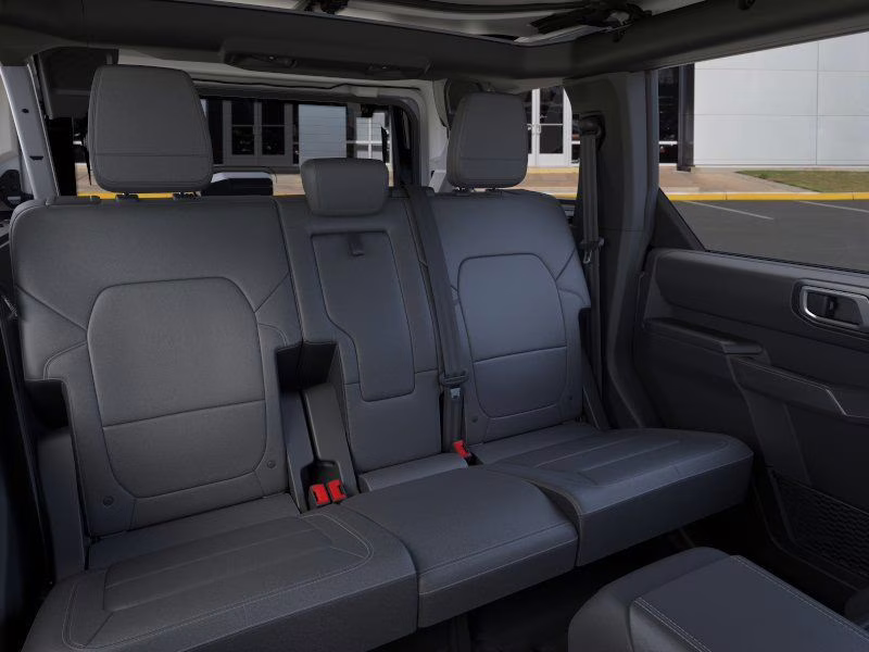 2026 Avalanche Ford Bronco Outer Banks 4X4 SUV